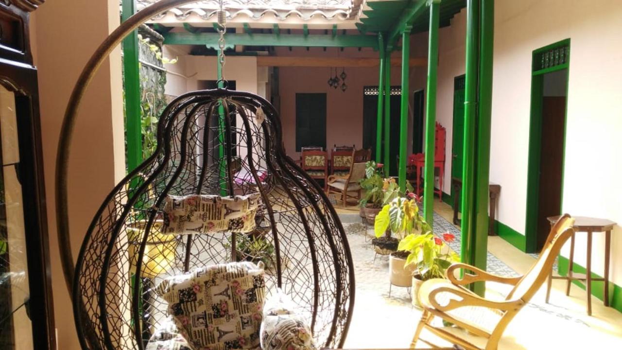Hotel Kantarrana Urbana Jardín Zewnętrze zdjęcie