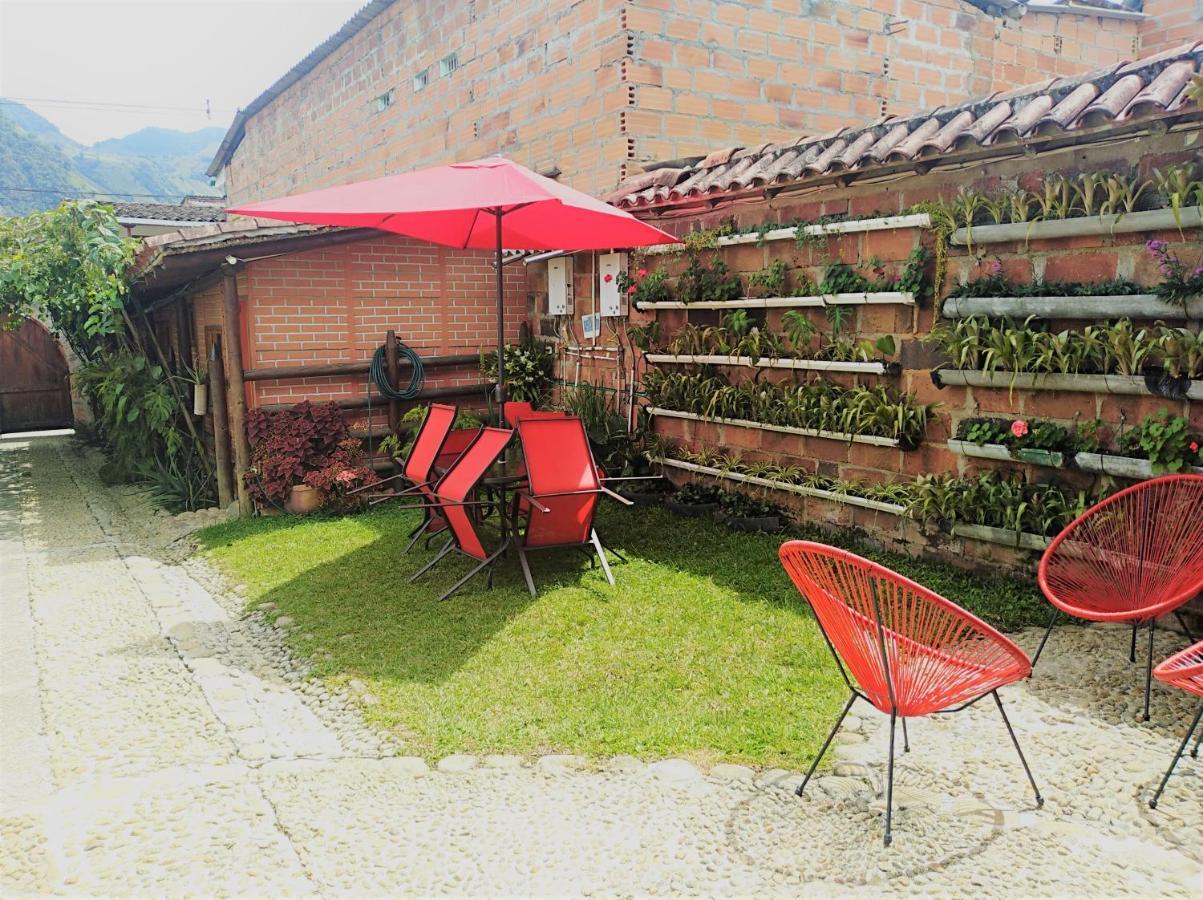 Hotel Kantarrana Urbana Jardín Zewnętrze zdjęcie