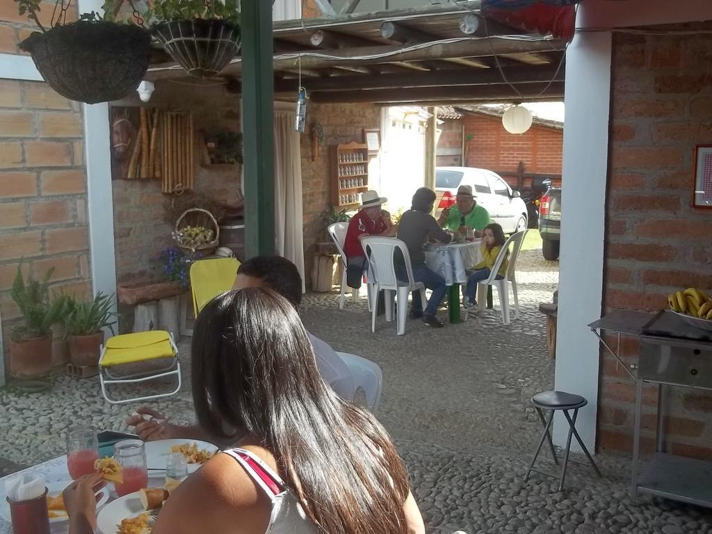 Hotel Kantarrana Urbana Jardín Pokój zdjęcie